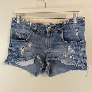 Zara distressed denim jean shorts 30